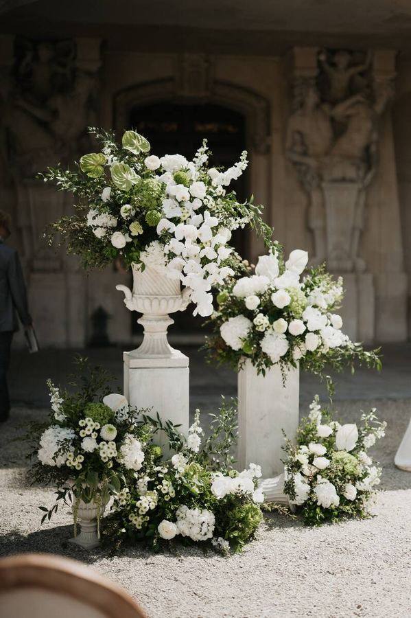 Décoration Florale — Fleurs Blanches