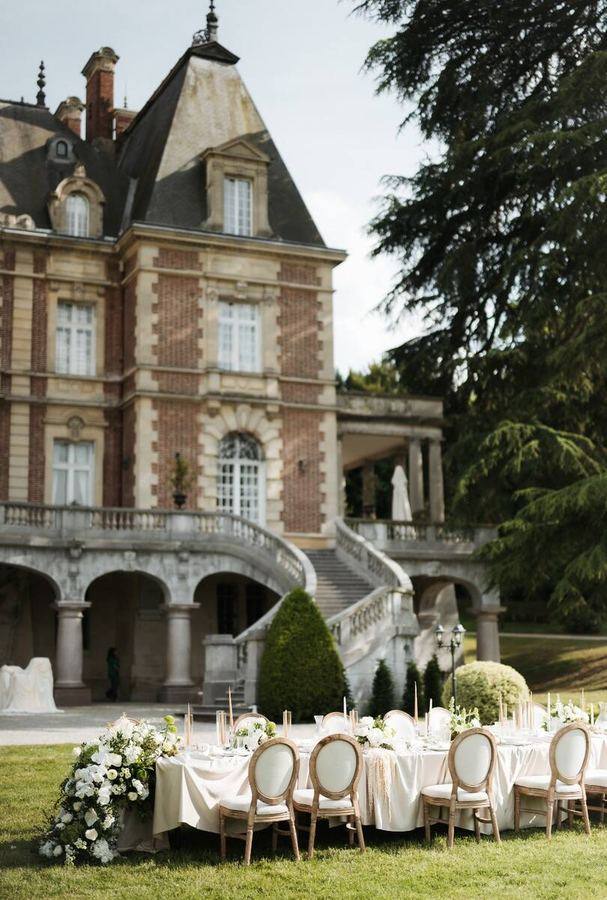 Réception en terrasse — Château
